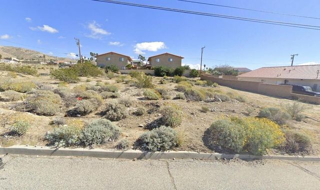 Miracle Hill Road, Desert Hot Springs