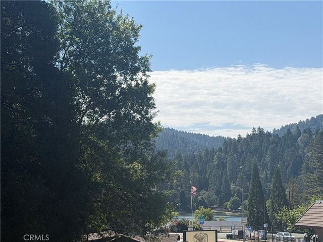 Lake Drive, Crestline