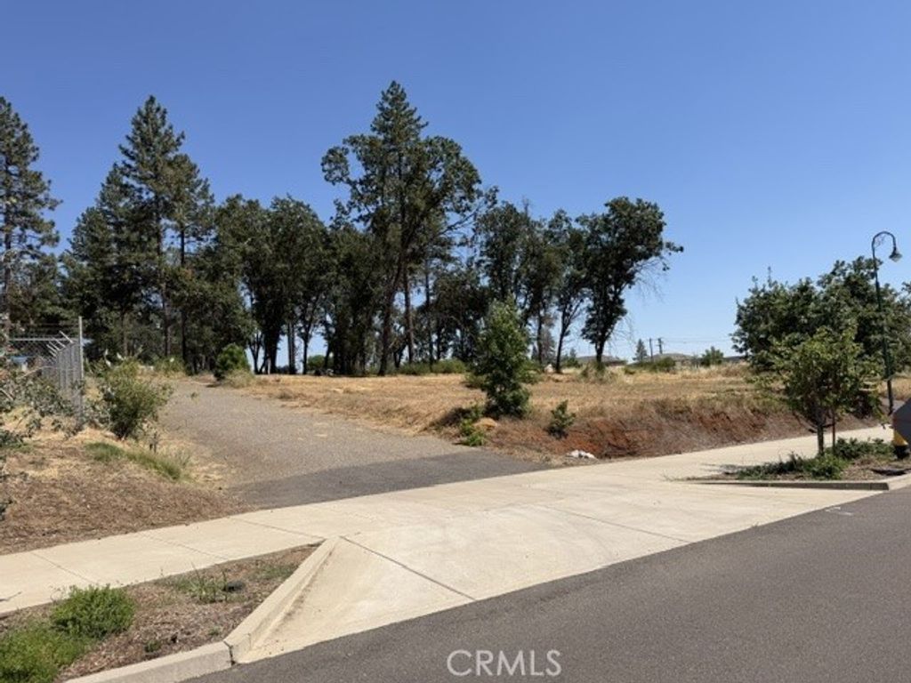 5952 Almond, Paradise