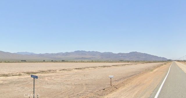 35251 Athletic Field, Barstow
