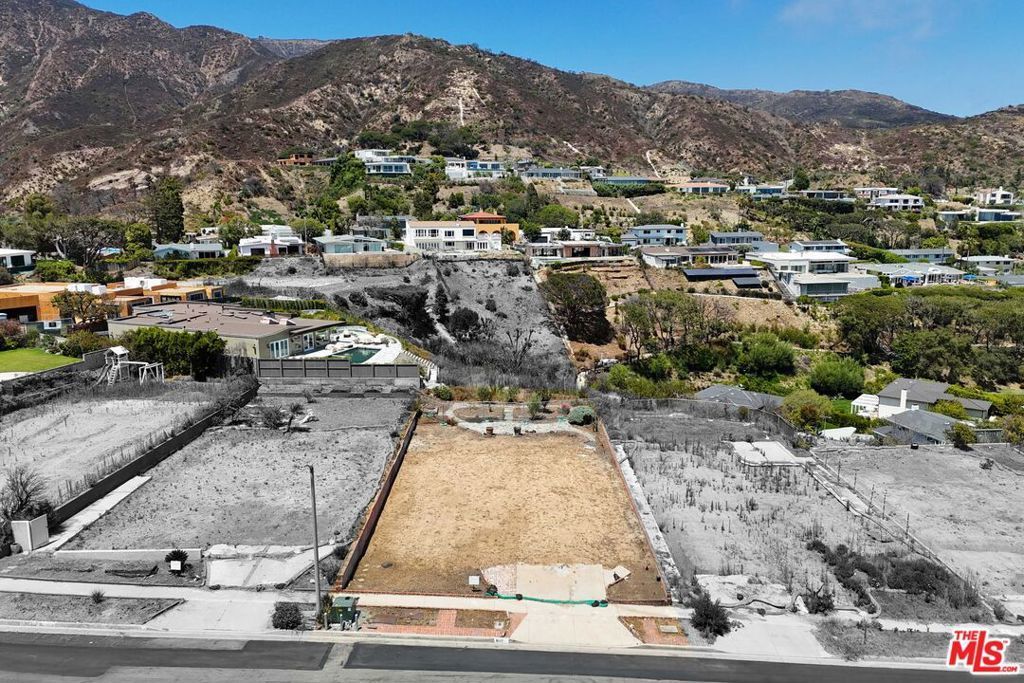 3624 Surfwood Road, Malibu
