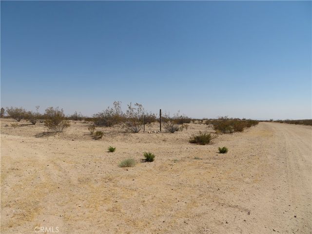 Martin, California City