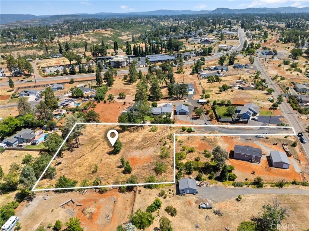3975 Skyview, Paradise