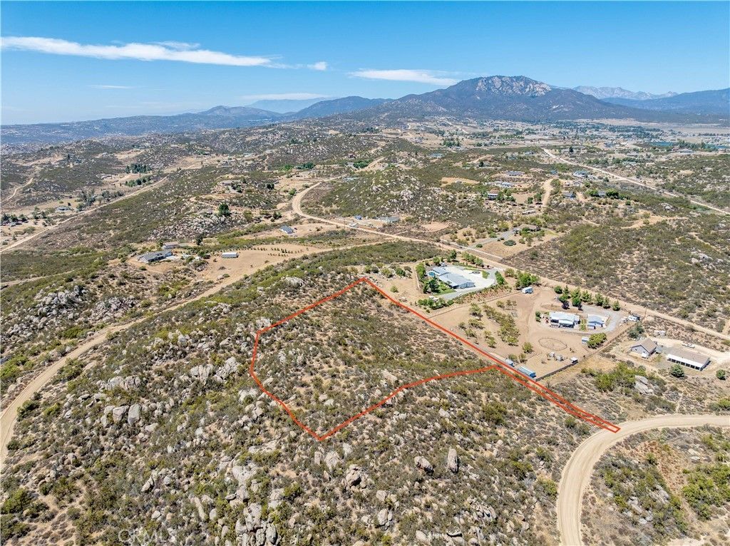 1063 Wildhorse Circle, Aguanga