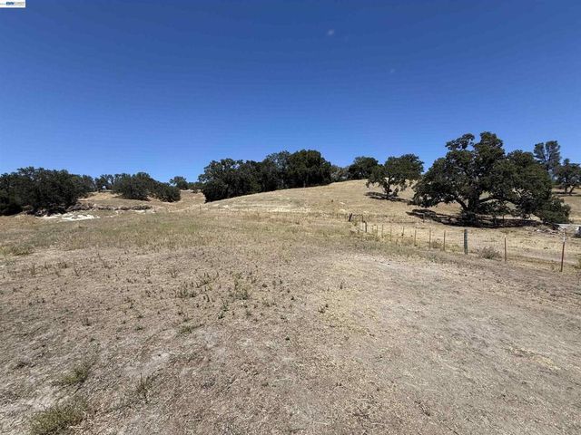 Chispa Rd, Atascadero