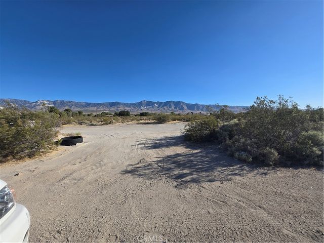 Custer, Lucerne Valley