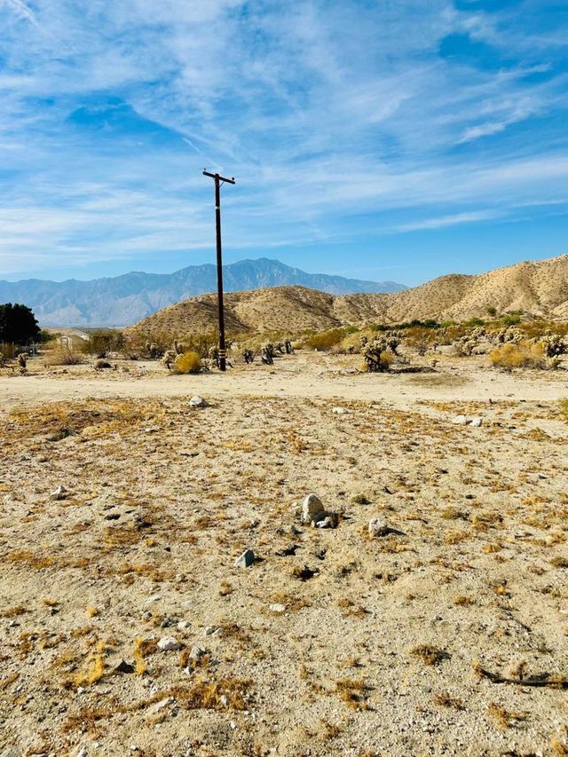 Terry Drive, Sky Valley