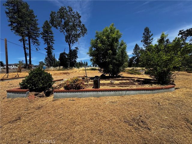 992 Maple Park, Paradise