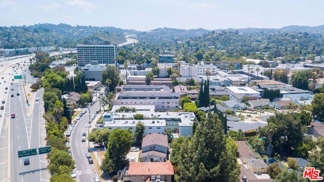 4747 Orion Avenue, Sherman Oaks