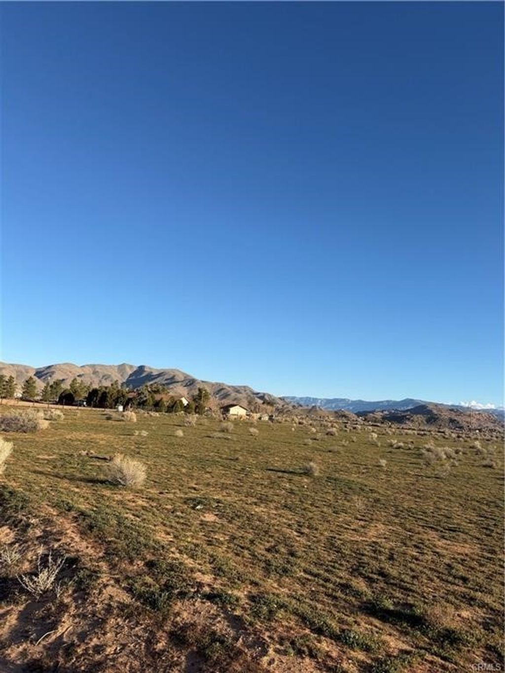 2 Little Teepee Road, Apple Valley