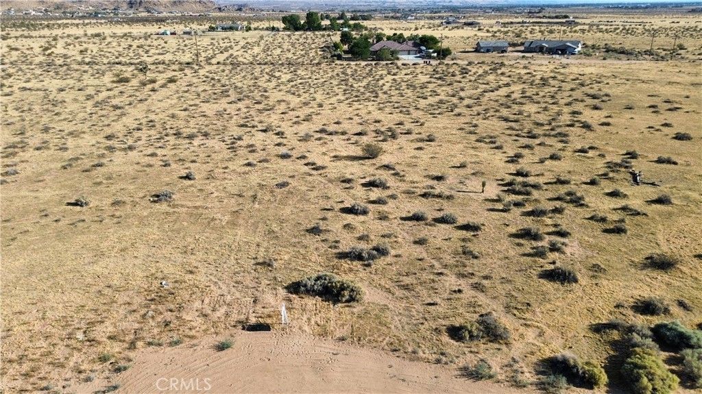 2 Little Teepee Road, Apple Valley
