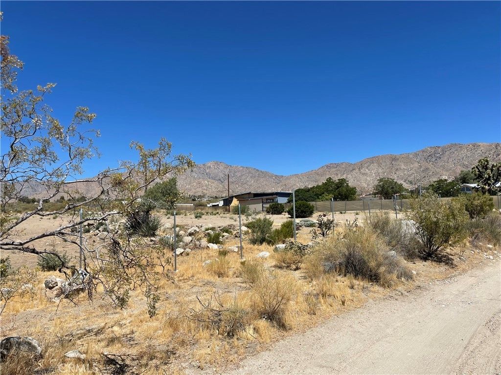 9528 Piedras Trail, Morongo Valley