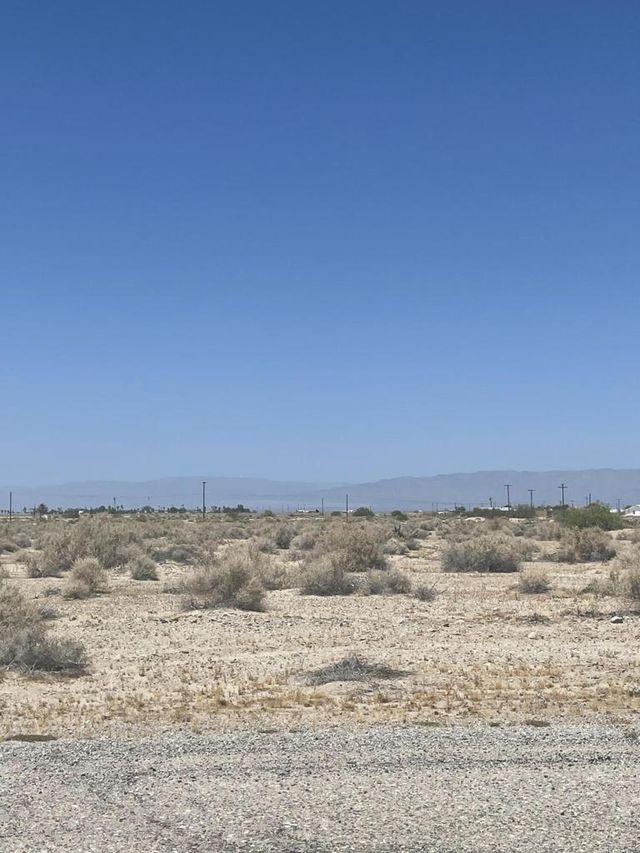 817 Salton Drive, Thermal