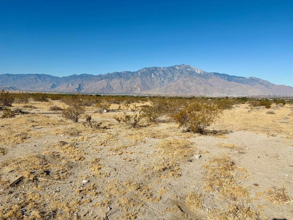 Far View Road, Desert Hot Springs