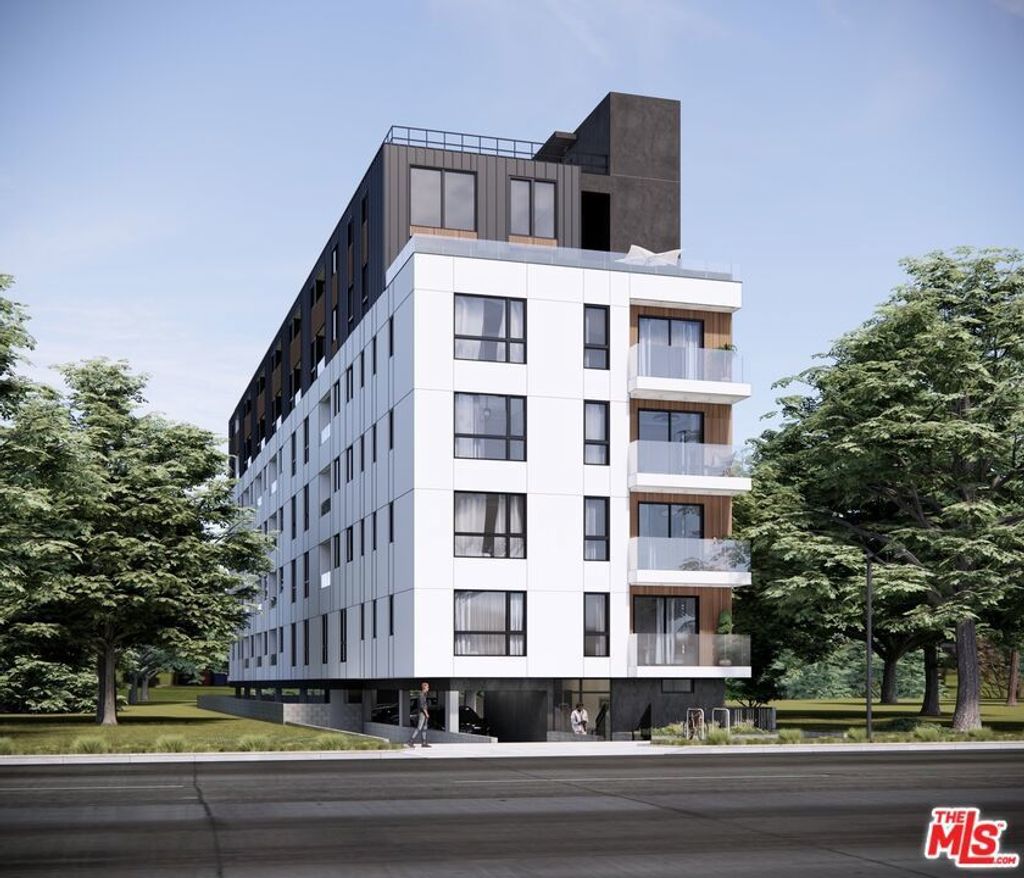 5025 Klump Avenue, North Hollywood