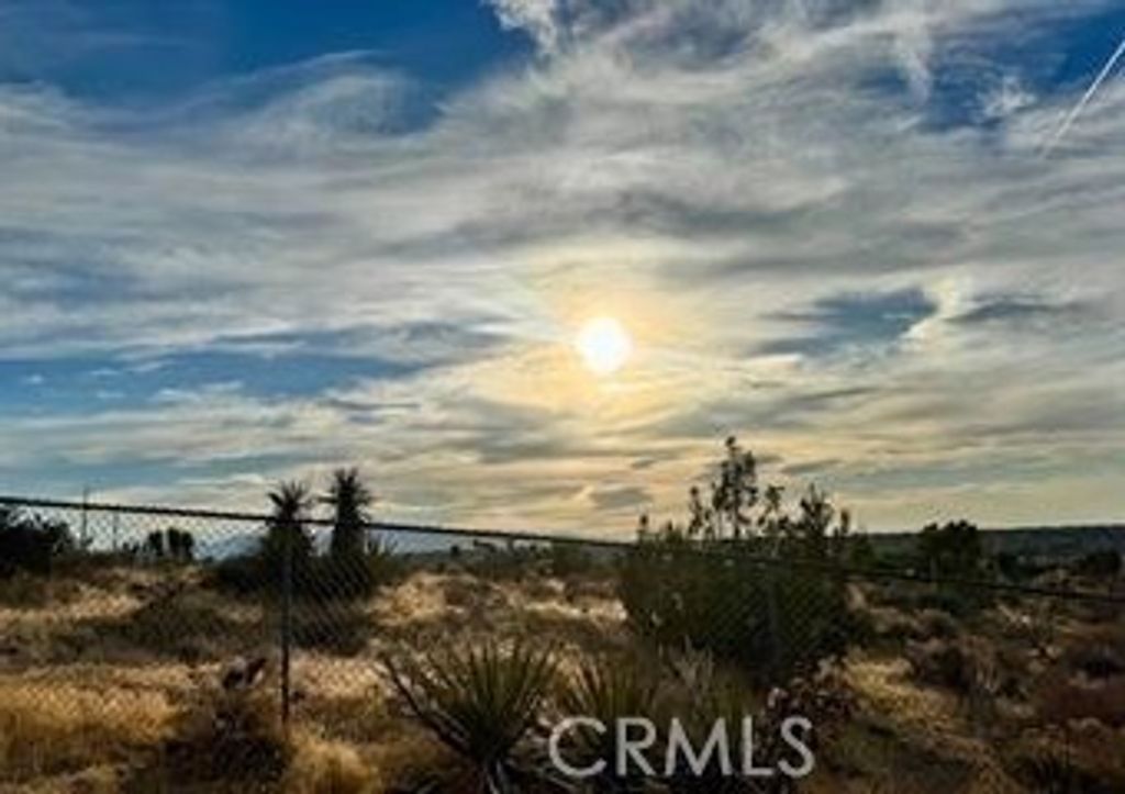 Ord View, Apple Valley