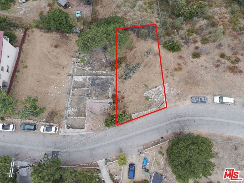 9477 Reverie Road, Tujunga