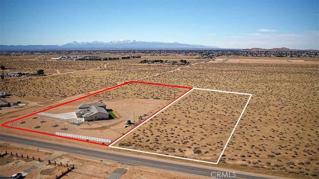 Joshua Road, Apple Valley