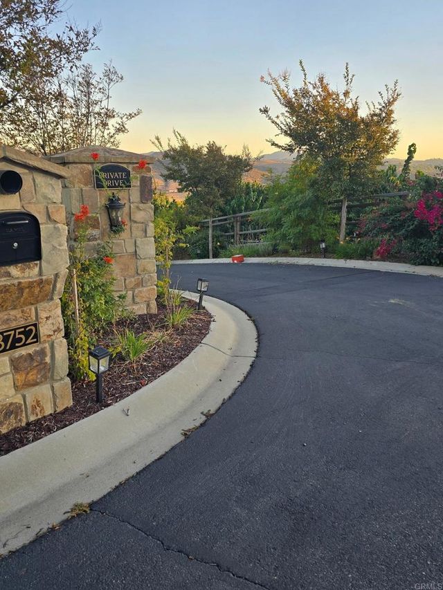 3752 Monserate Place, Fallbrook