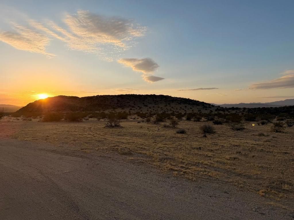 11 Saddle Rock Way, Johnson Valley