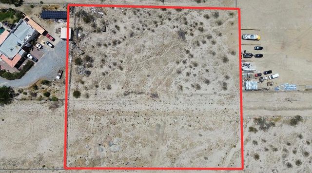18th Avenue, Desert Hot Springs