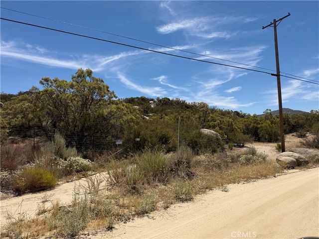 Tule Valley Road, Aguanga