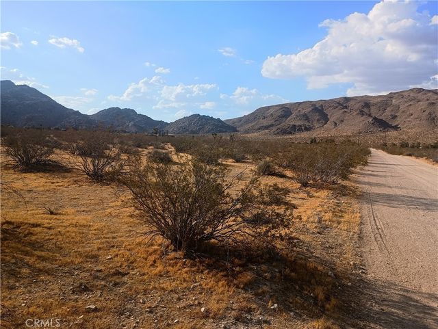 13089 Sunset Drive, Lucerne Valley