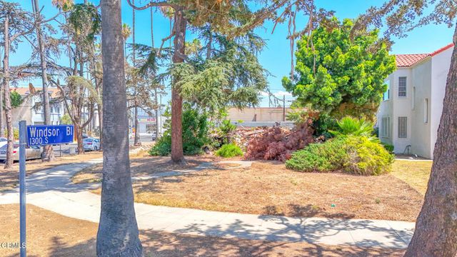 4357 Victoria Park Drive, Los Angeles