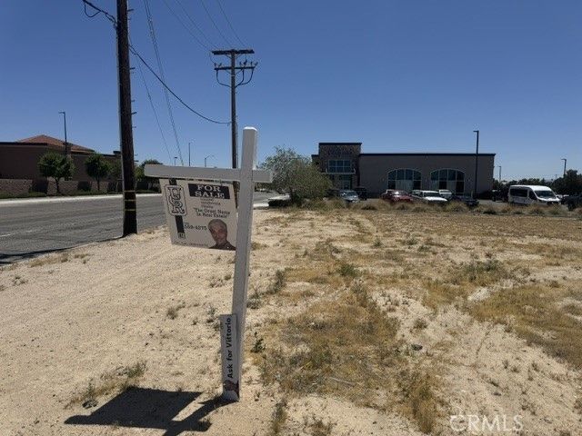 Amargosa Road, Victorville