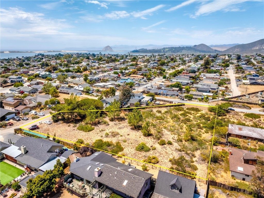 1295 San Luis, Los Osos
