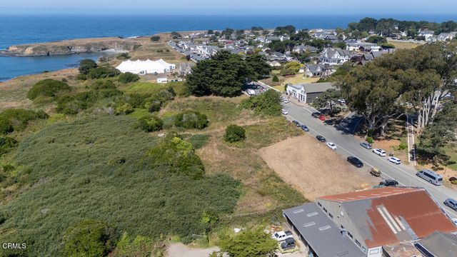 44961 Main Street, Mendocino