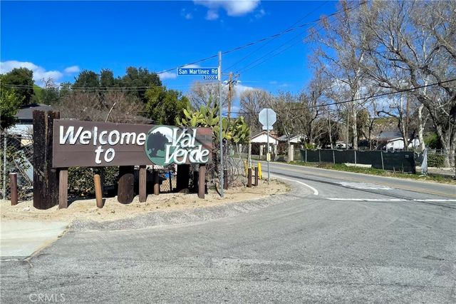 Loma Verde Mountain Way, Val Verde