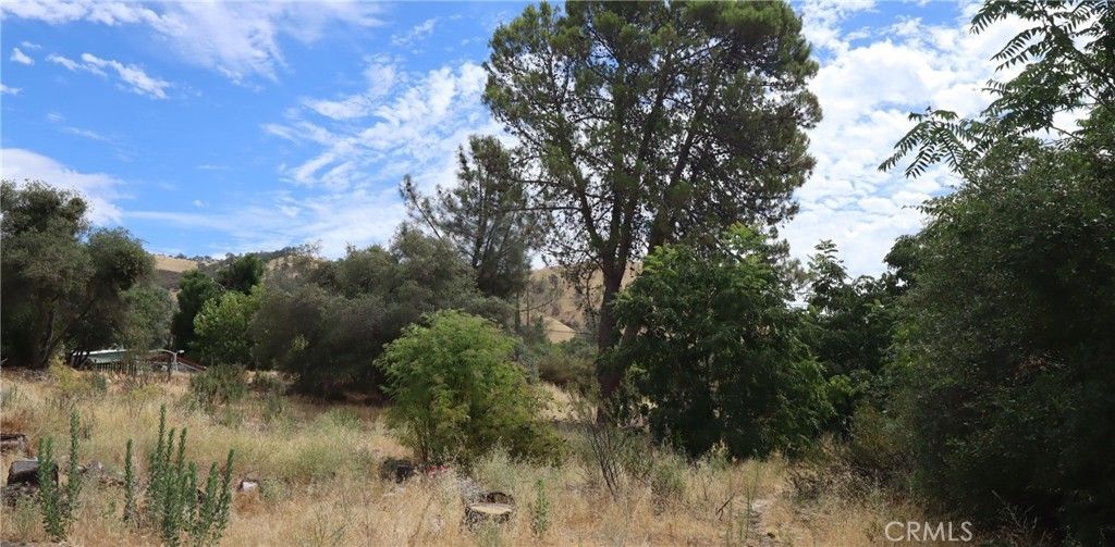3292 9th Street, Clearlake