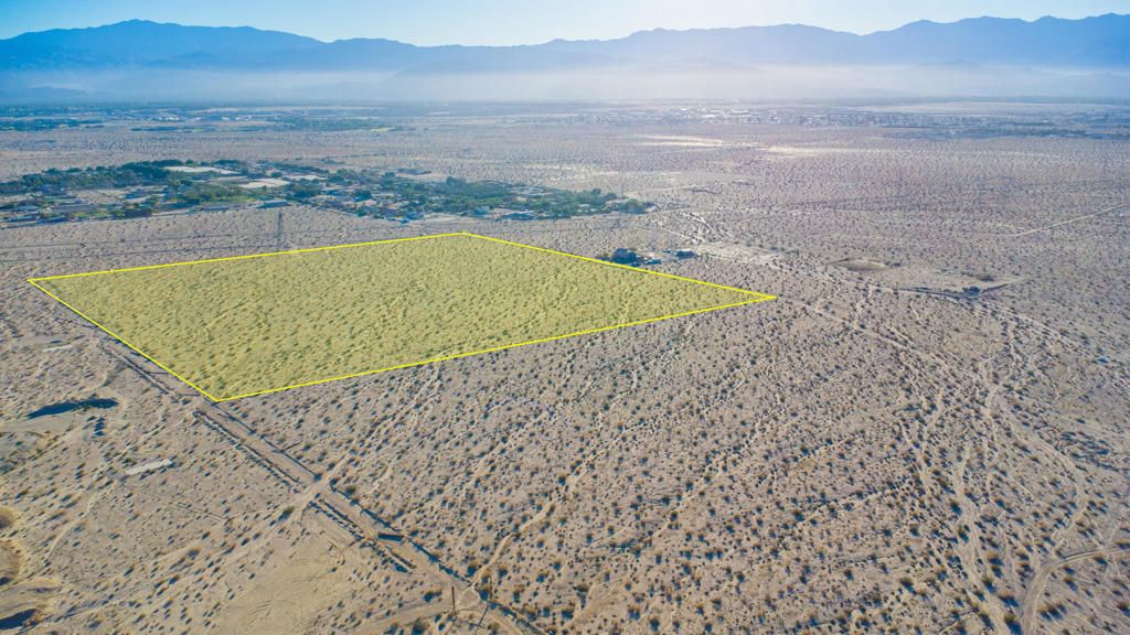 Shadow Mountain Lane, Thousand Palms