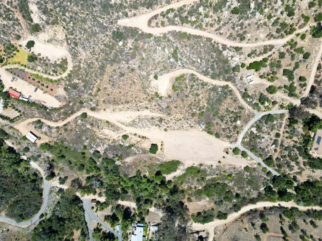 5589 Rainbow Creek Road, Fallbrook