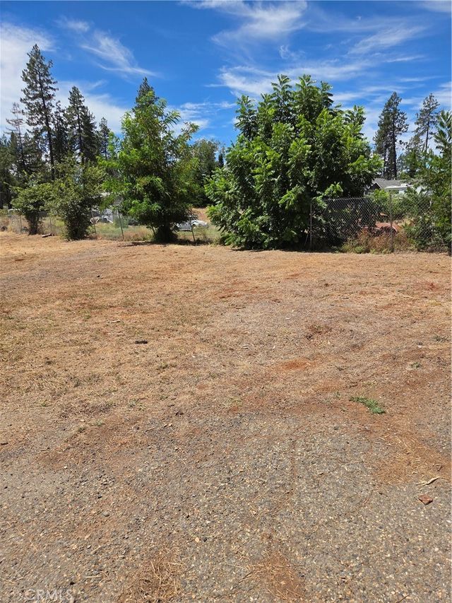 1568 Adams Road, Paradise