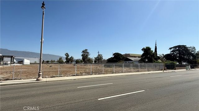 14596 Foothill, Fontana