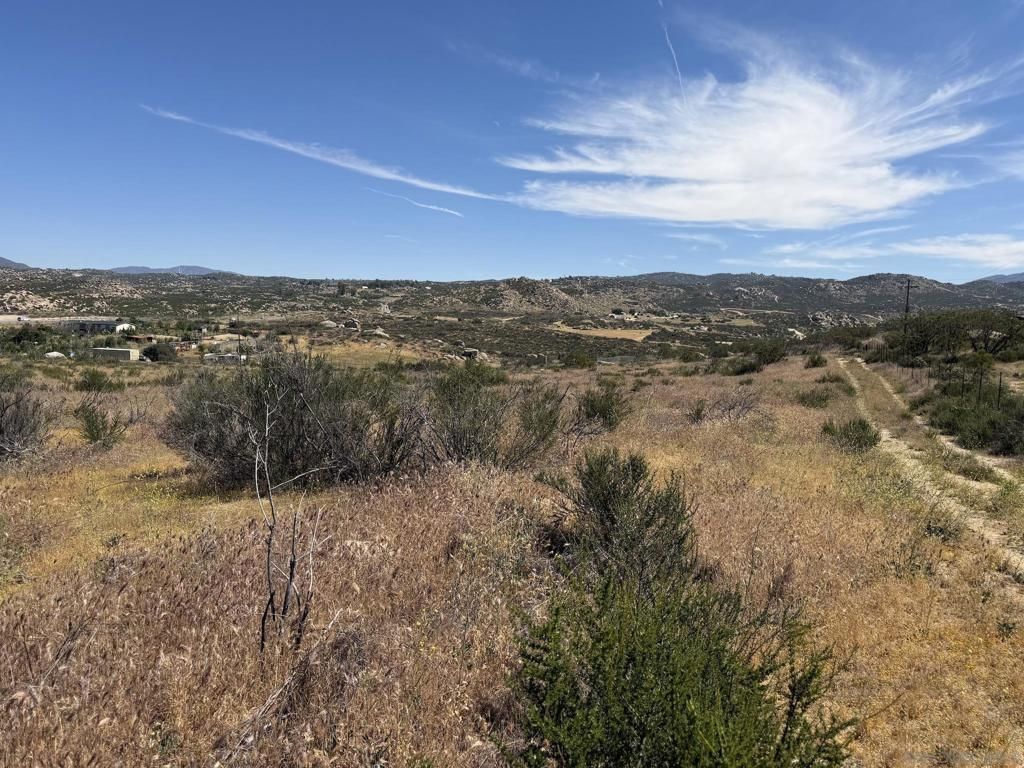 Boulder Vista Drive, Aguanga