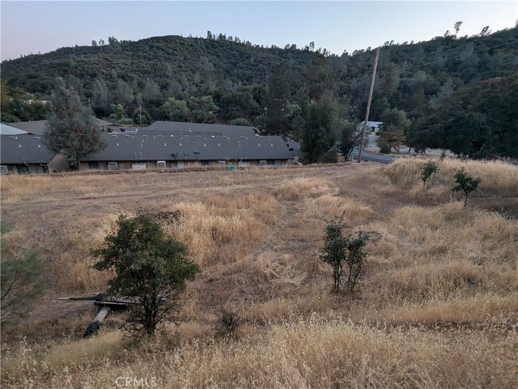 Joe Howard Street, Mariposa