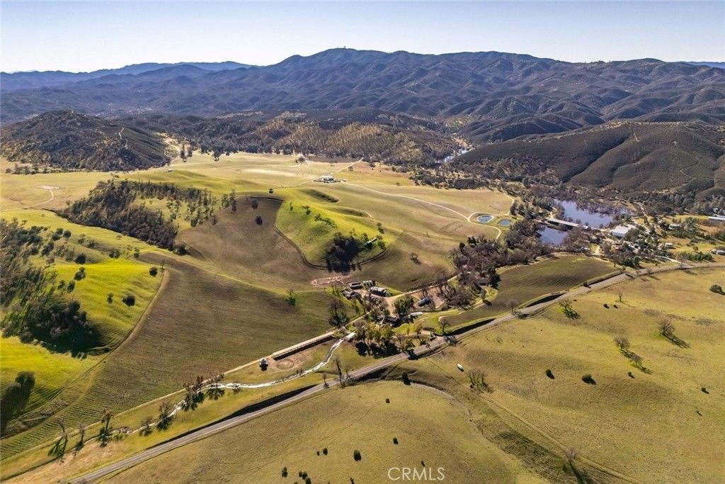 535 Calf Canyon Highway, Creston