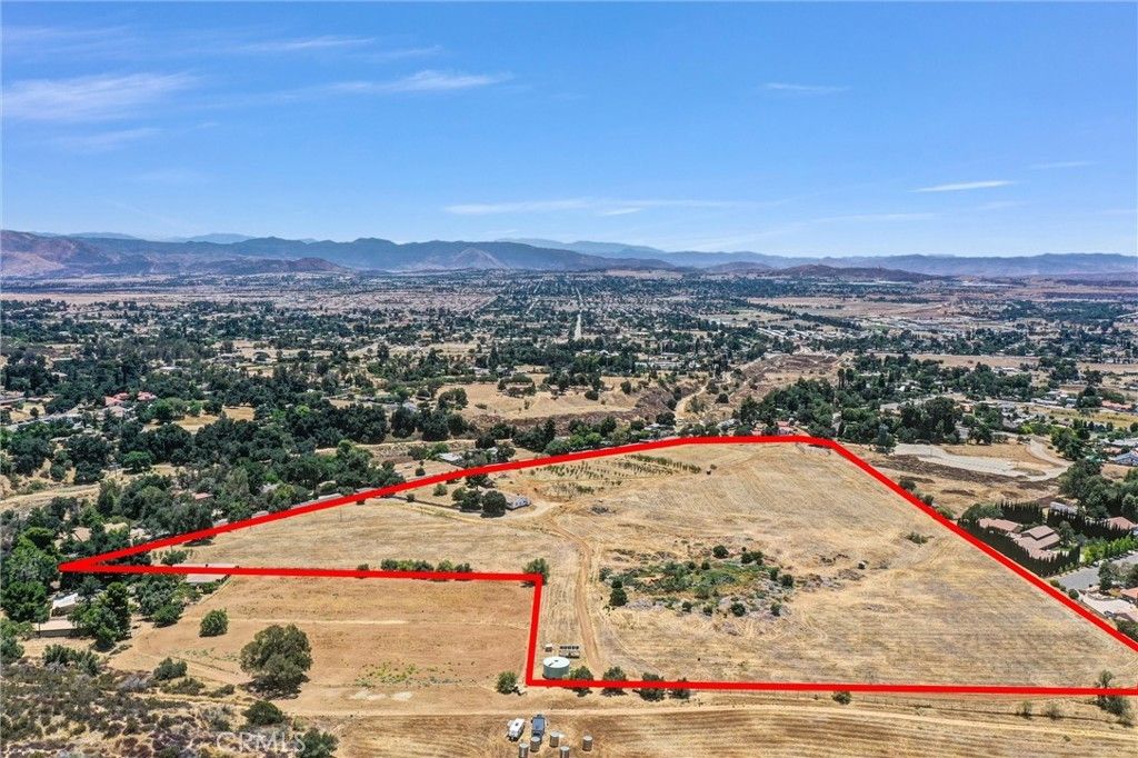 9300 Oak Glen, Cherry Valley