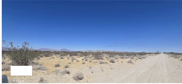 35530 El Dorado, Lucerne Valley