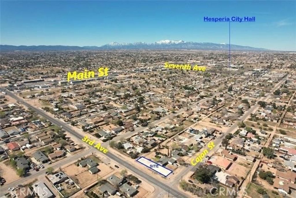 3rd Avenue, Hesperia