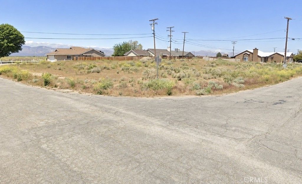 Lime Avenue, California City