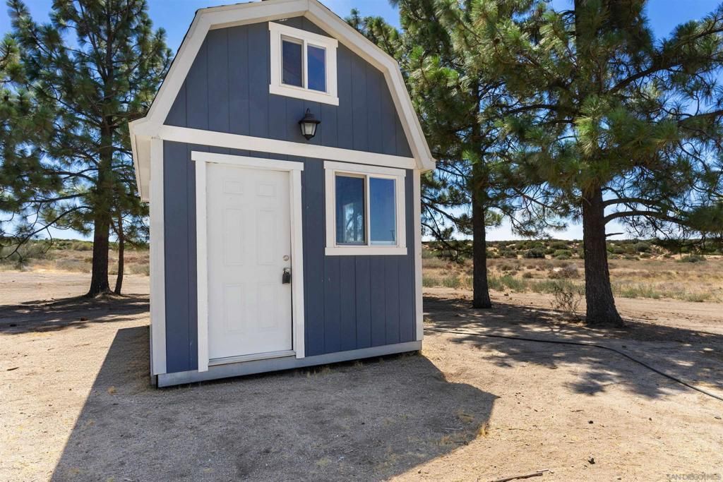 28391 Skyway Dr, Ranchita
