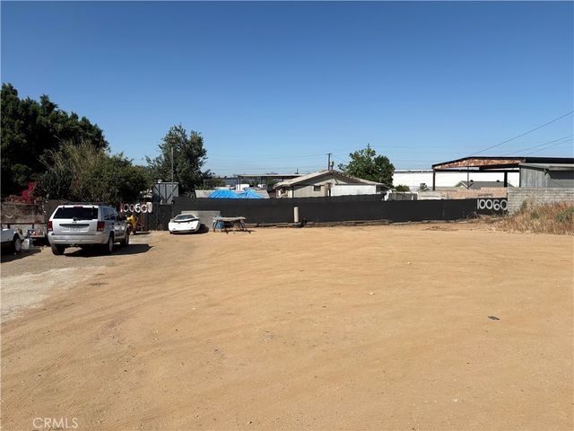 Near Mission Boulevard, Riverside