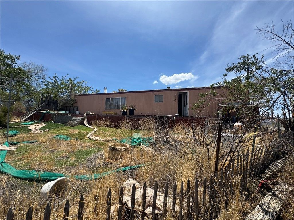 56725 Knollwood, Anza