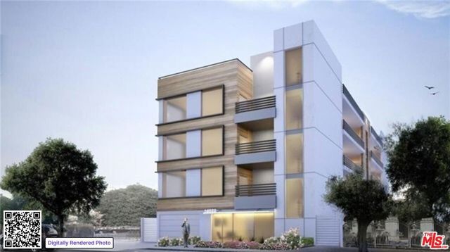 14822 Delano Street, Los Angeles
