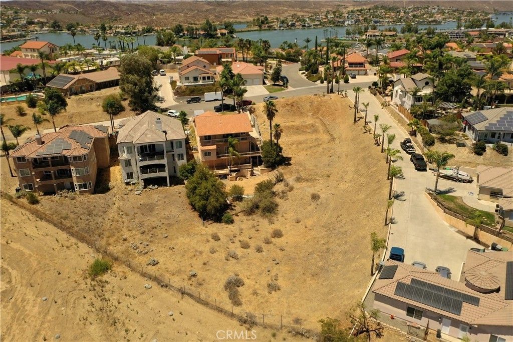 30450 Sparkle Drive, Canyon Lake
