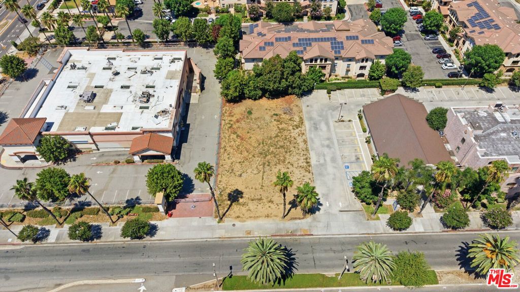 1447 S Garey Ave, Pomona